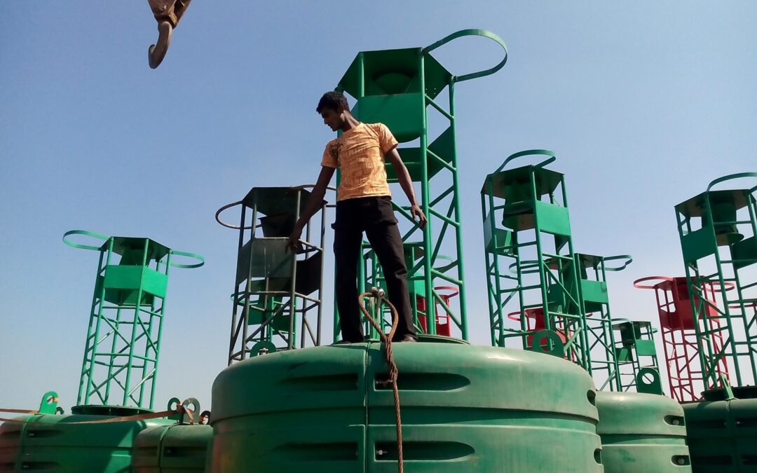 Polyethylene Channel Light Buoy Salvage & Re-installation